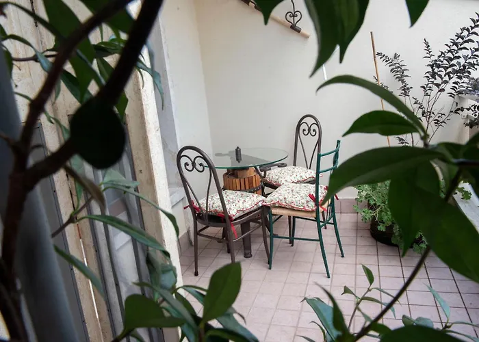 Alojamento de Acomodação e Pequeno-almoço Fiordiloto 4 Stars 4*